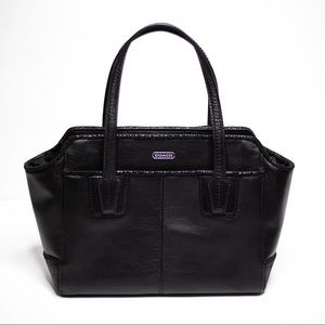 Black Coach Handbag ❤️FINAL PRICE!❤️